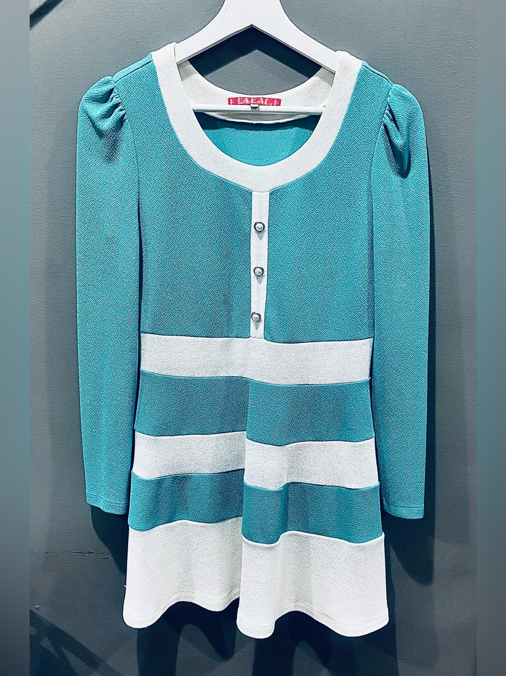 Women’s Etalage Vintage Teal and white dress pearl button detail size S